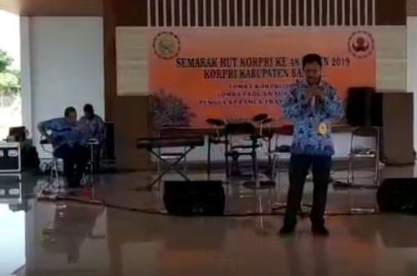 Pak Agung Raih Juara I KORPRI Idol 2019